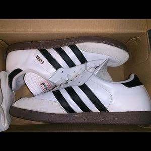 Adidas Samba Classic size 9.5